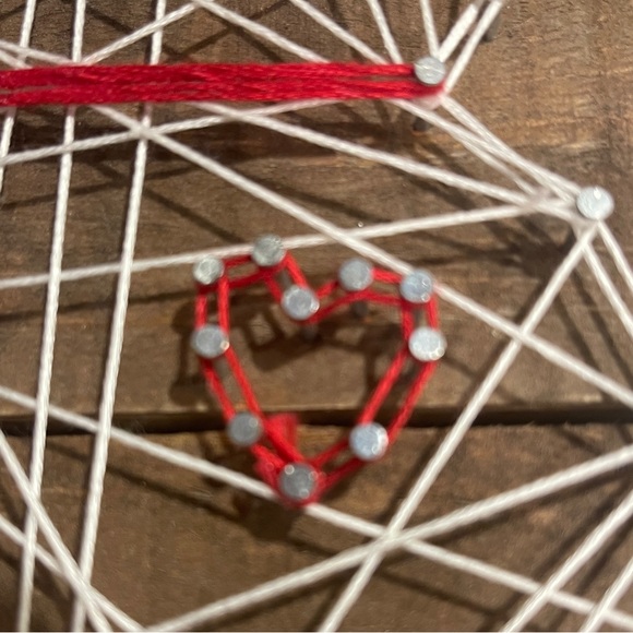 Charming Snowman String Art with Red Accents - Picture 2 of 4